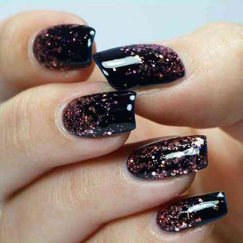 Black Glitter Nails Design